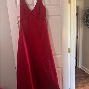 David's Bridal Red Sleeveless V-neck Prom Sundress